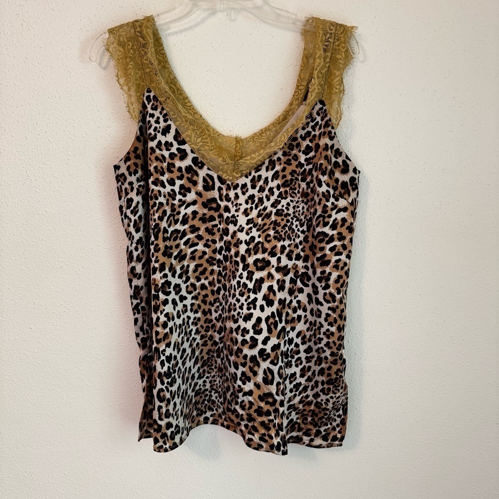 Umgee Leopard Print Lace Trim Top Tan/Brown Size S
